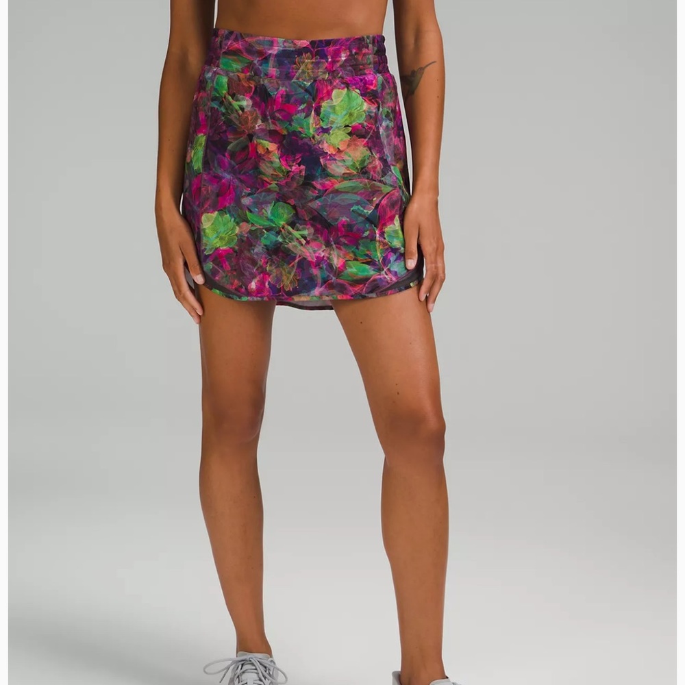Lululemon Hotty Hot High-Rise Skirt